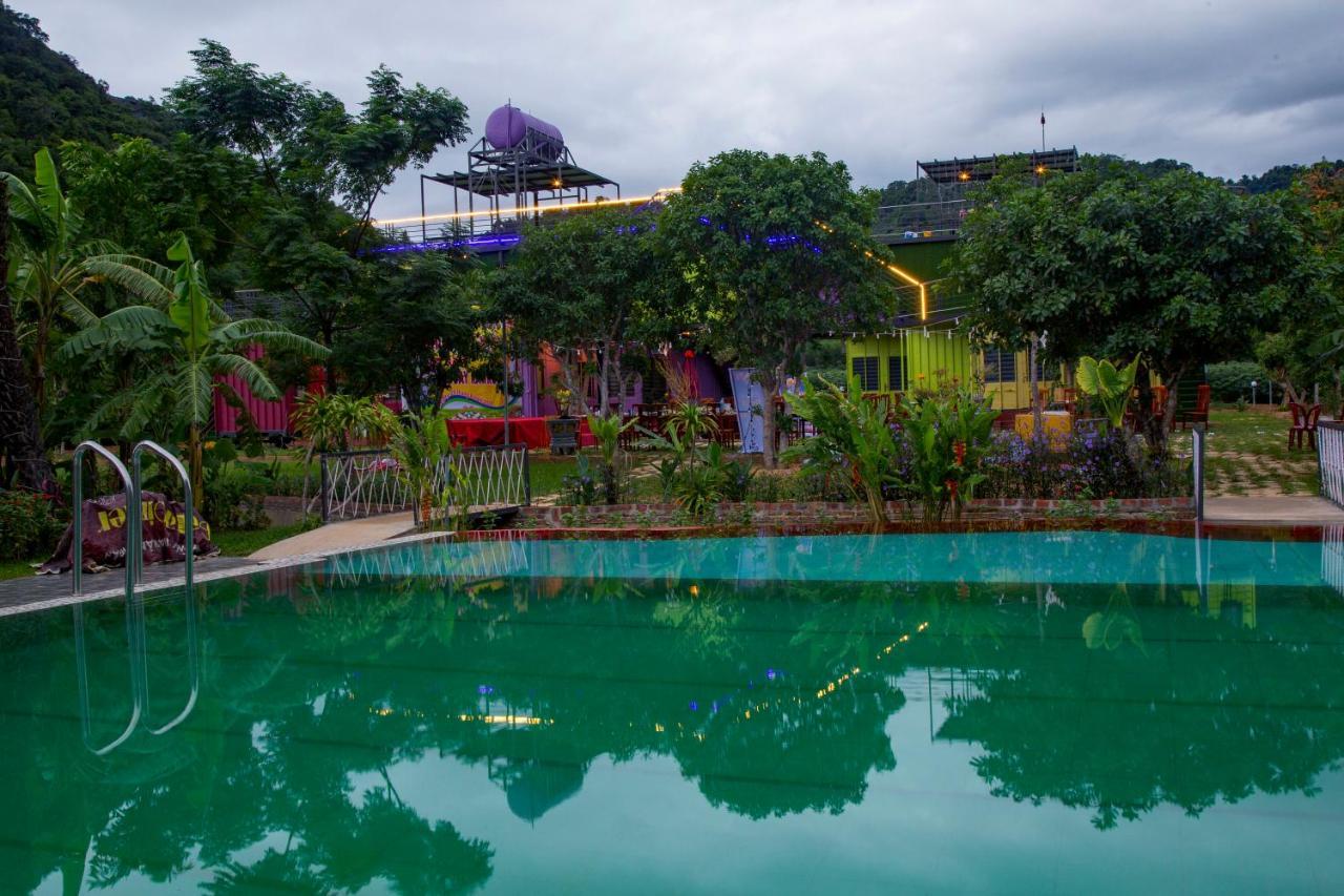 Phong Nha Eco Mountain Farmstay ドンホイ エクステリア 写真